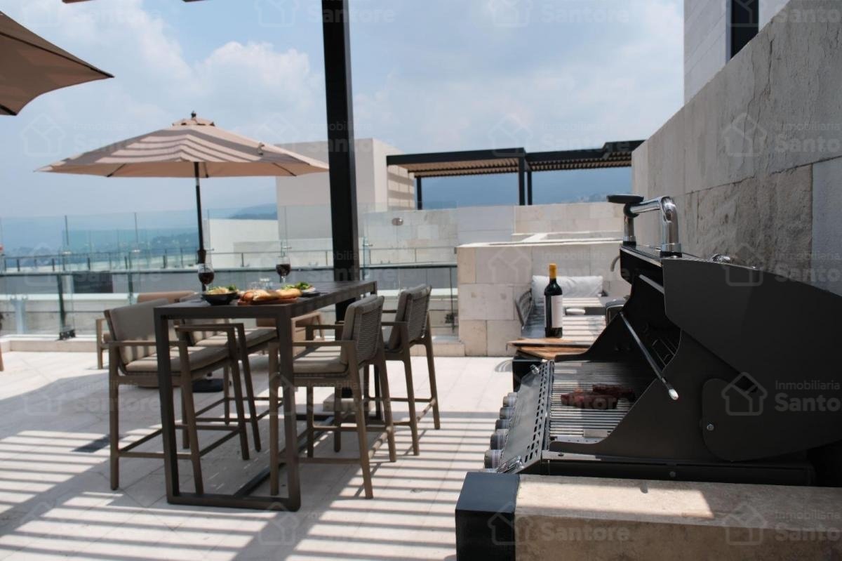 Departamento en venta en Origina Santa Fe, Cuajimalpa, con 2 recámaras, balcón, bodega, vistas al golf y amenidades premium.